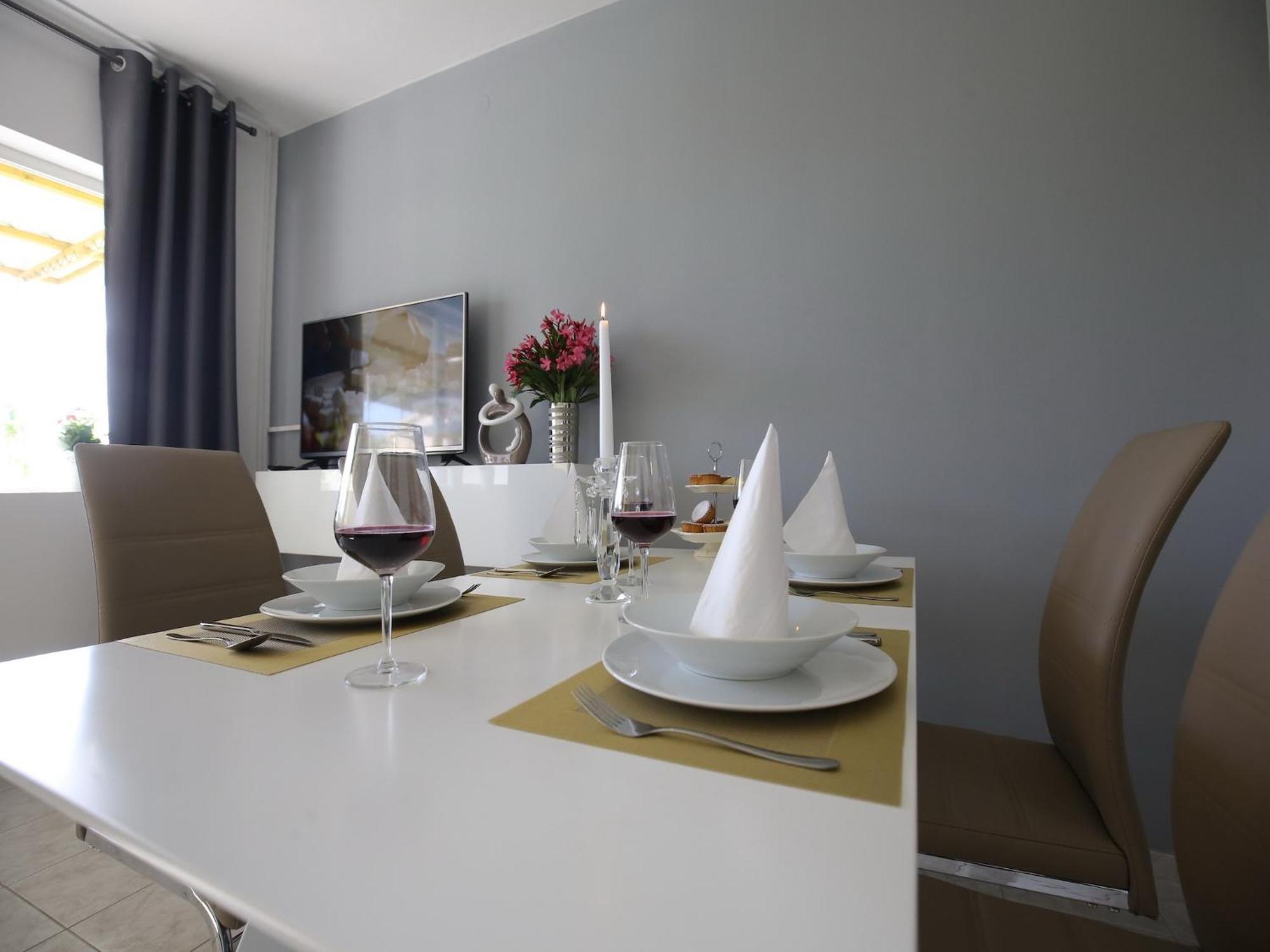Scenic Holiday Home In Bibinje Near Sea Bagian luar foto