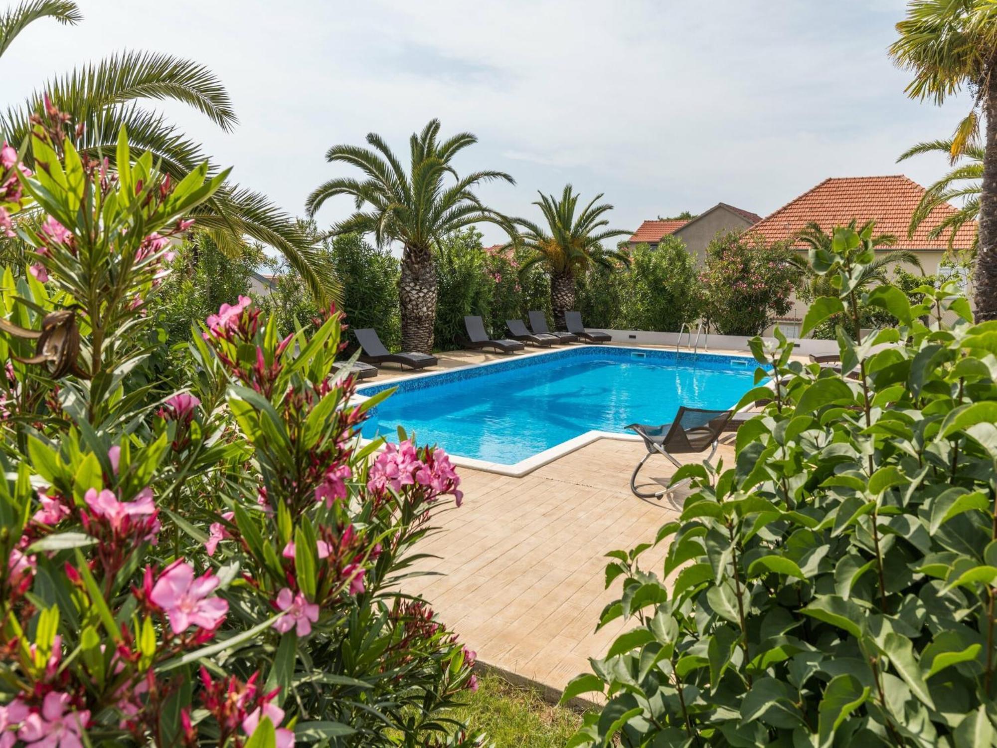 Scenic Holiday Home In Bibinje Near Sea Bagian luar foto