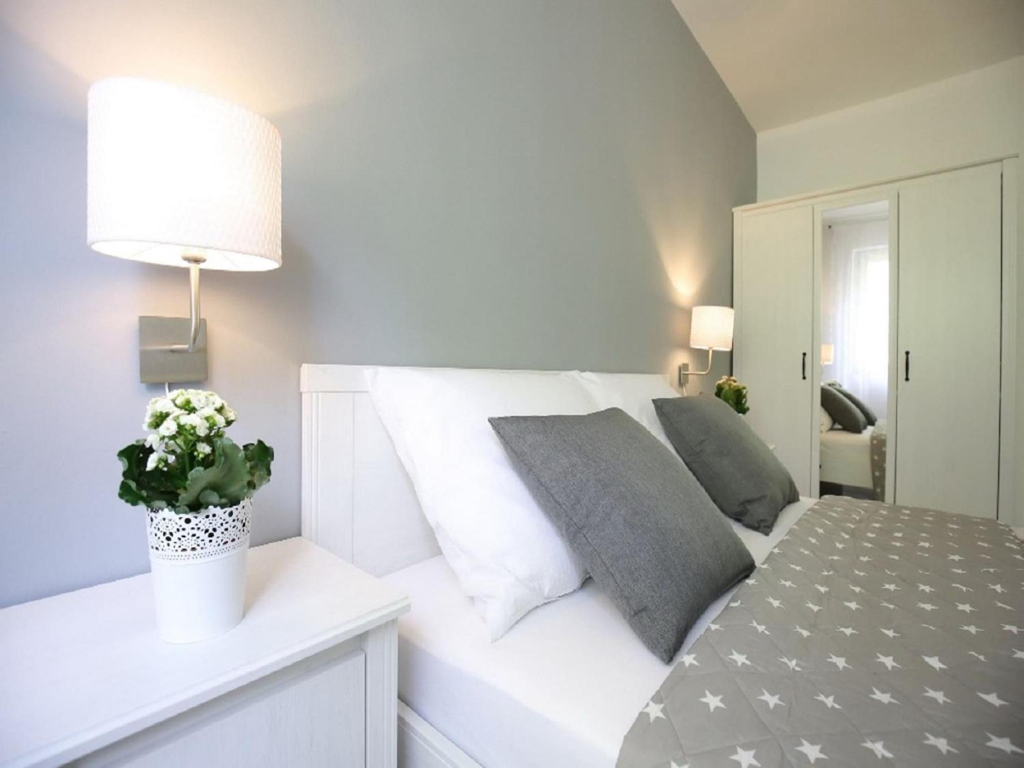Scenic Holiday Home In Bibinje Near Sea Bagian luar foto