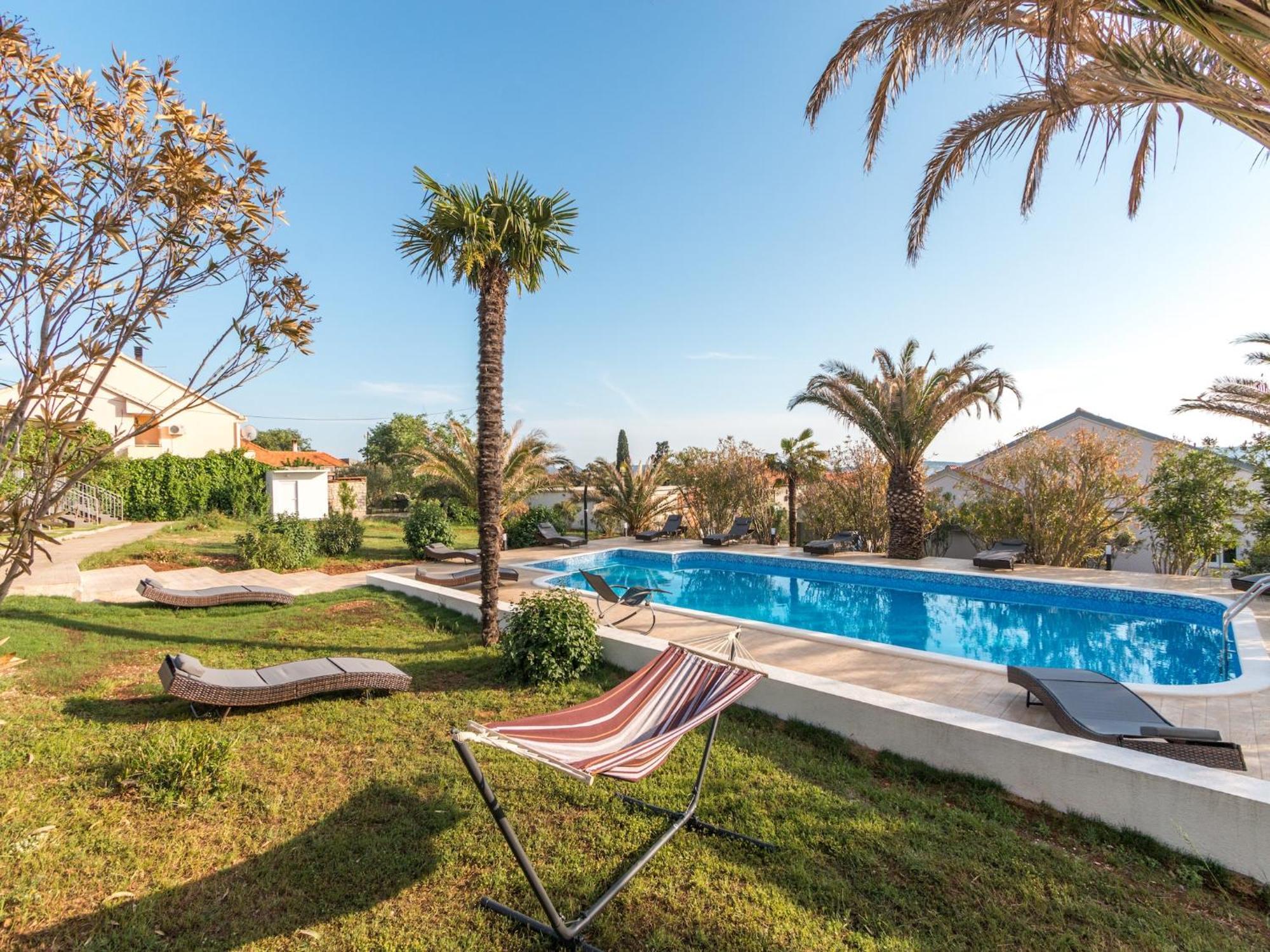 Scenic Holiday Home In Bibinje Near Sea Bagian luar foto