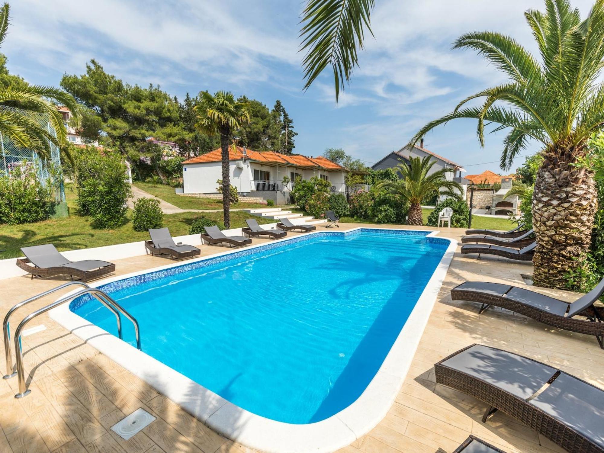 Scenic Holiday Home In Bibinje Near Sea Bagian luar foto