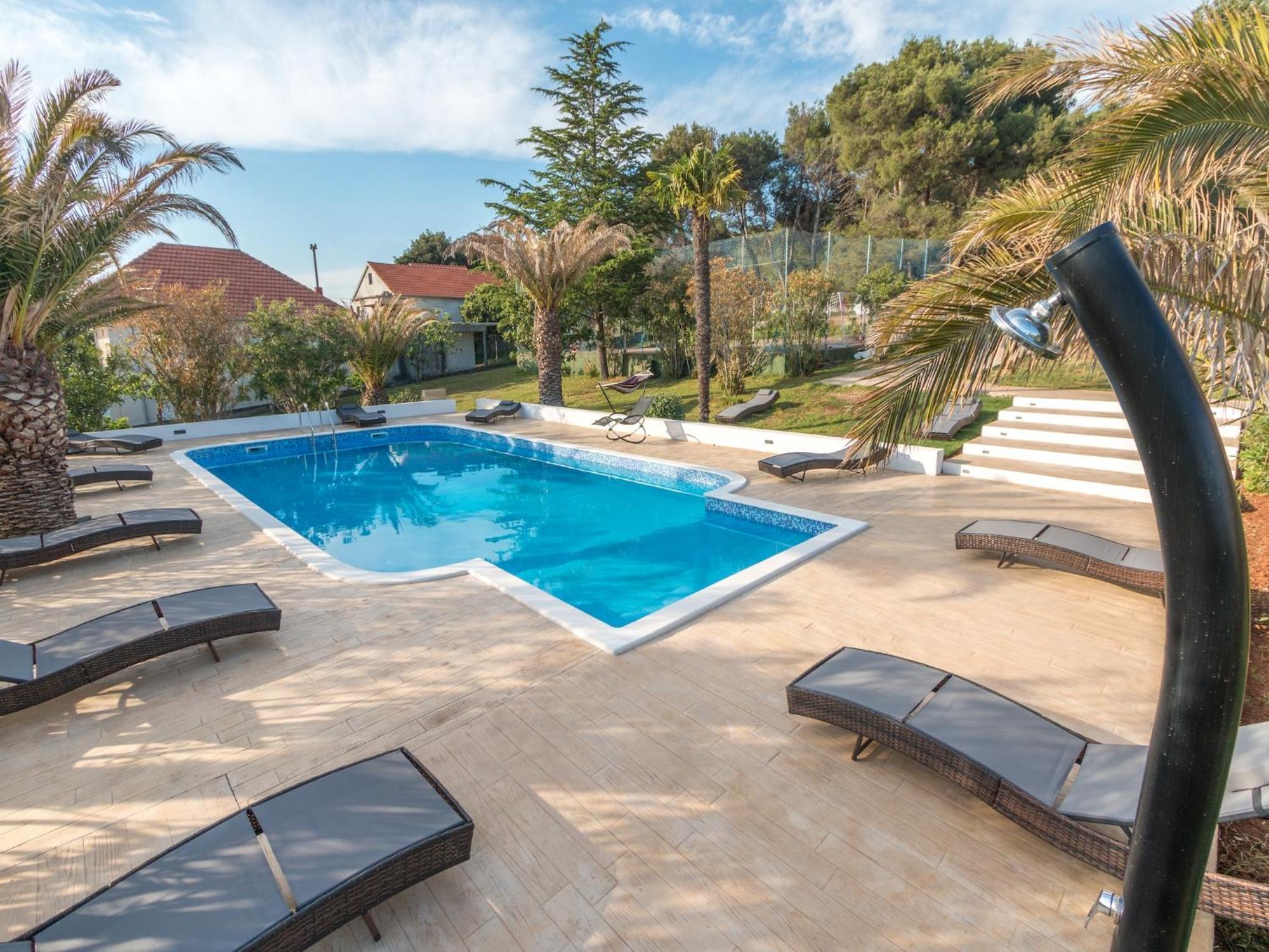 Scenic Holiday Home In Bibinje Near Sea Bagian luar foto