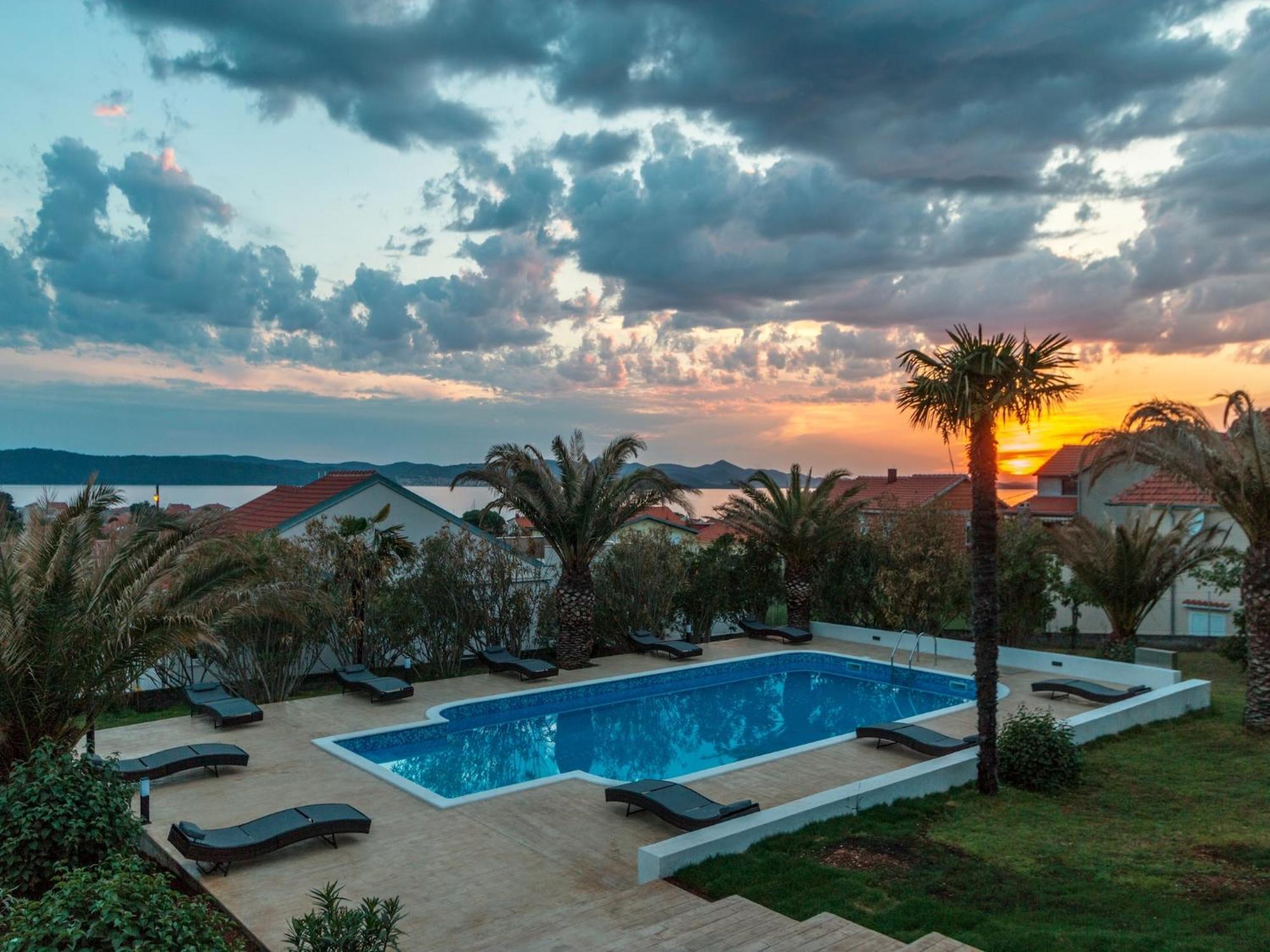 Scenic Holiday Home In Bibinje Near Sea Bagian luar foto
